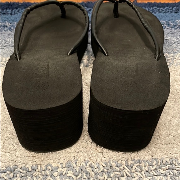 Platform Flip Flops - Picture 4 of 9